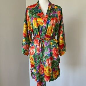 Victoria Secret gold label rob in a size small floral romantic lounge spa bath